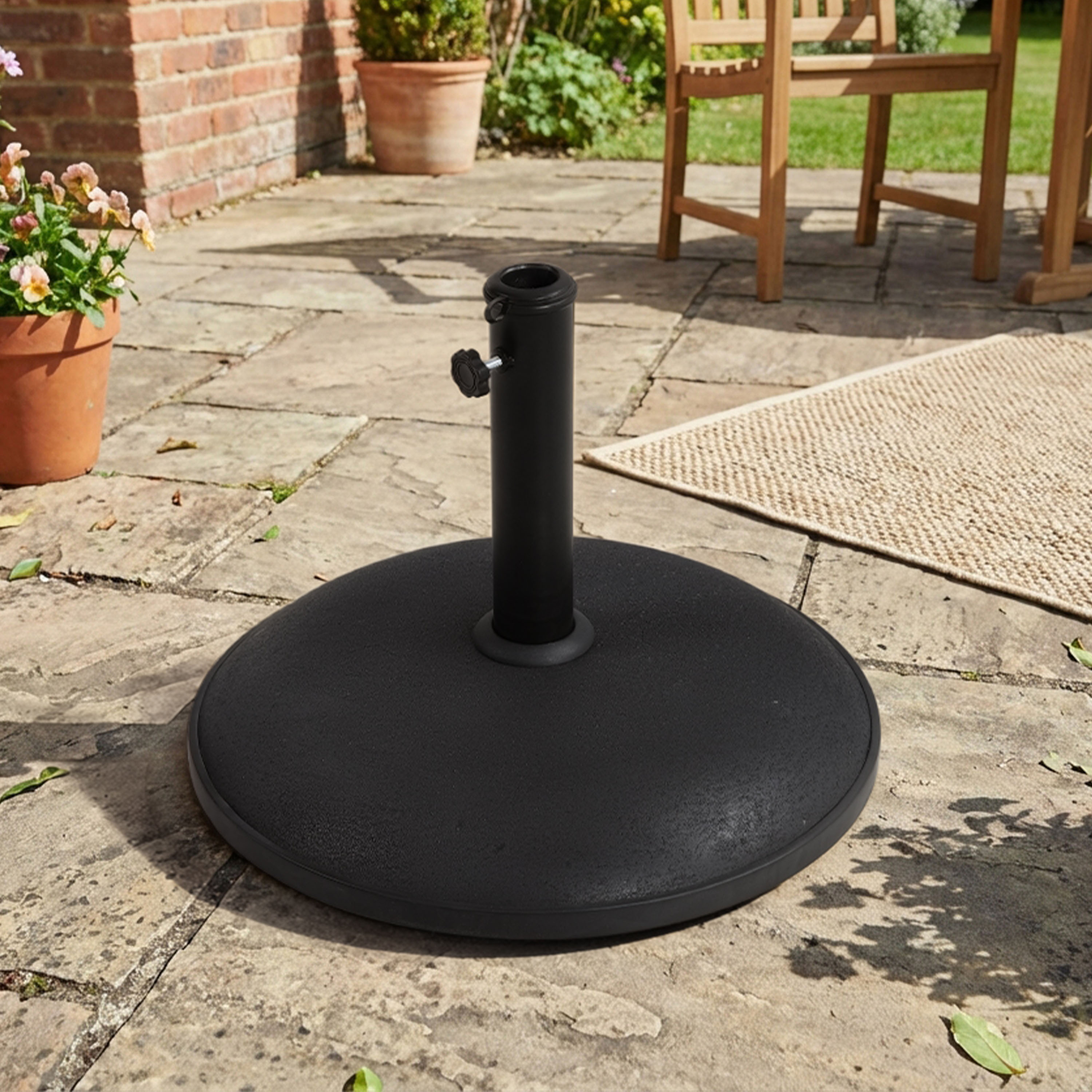 AXI Round Concrete Parasol Base 50 cm Black