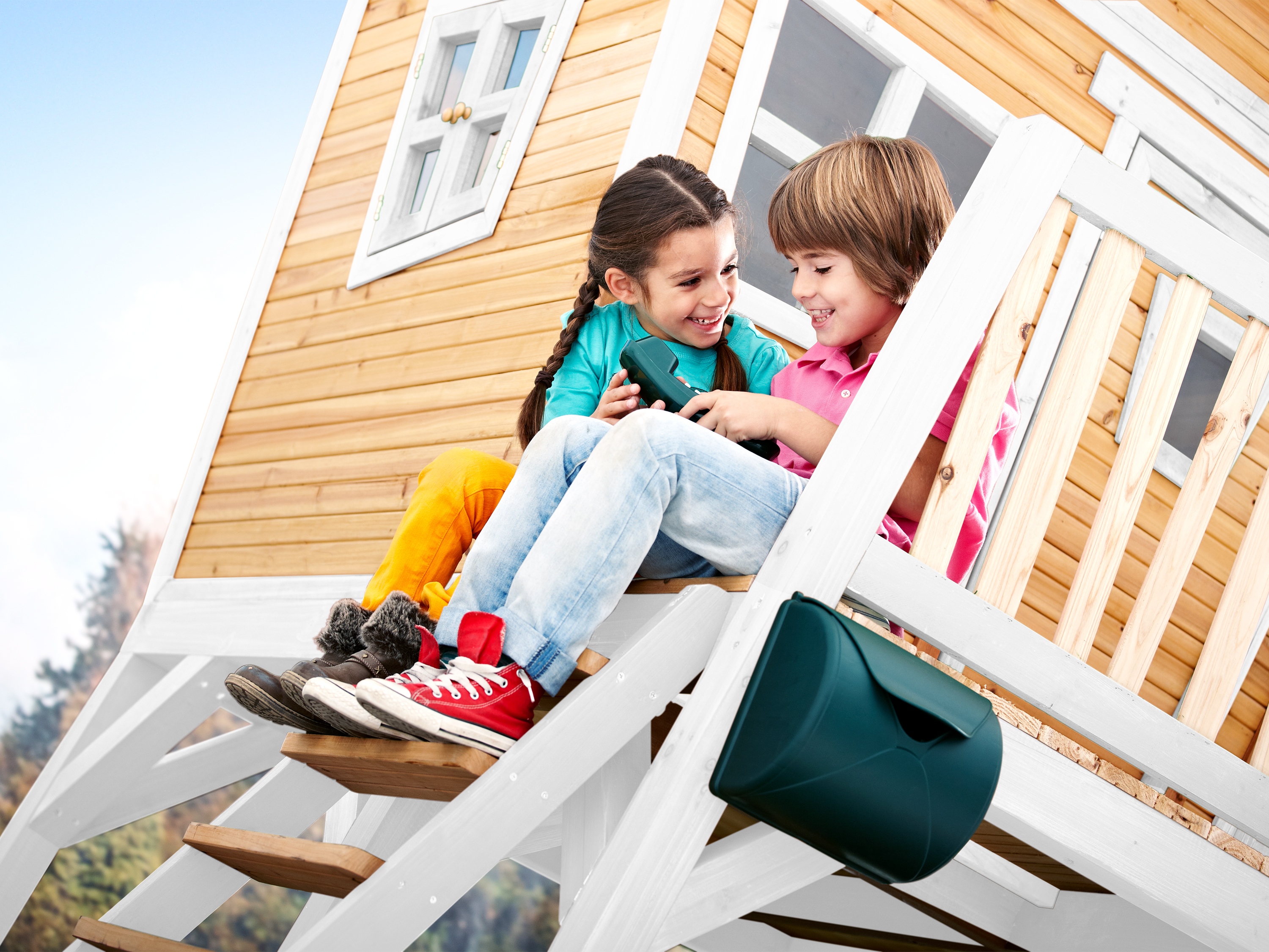 AXI Max Playhouse Brown/White - Purple Slide