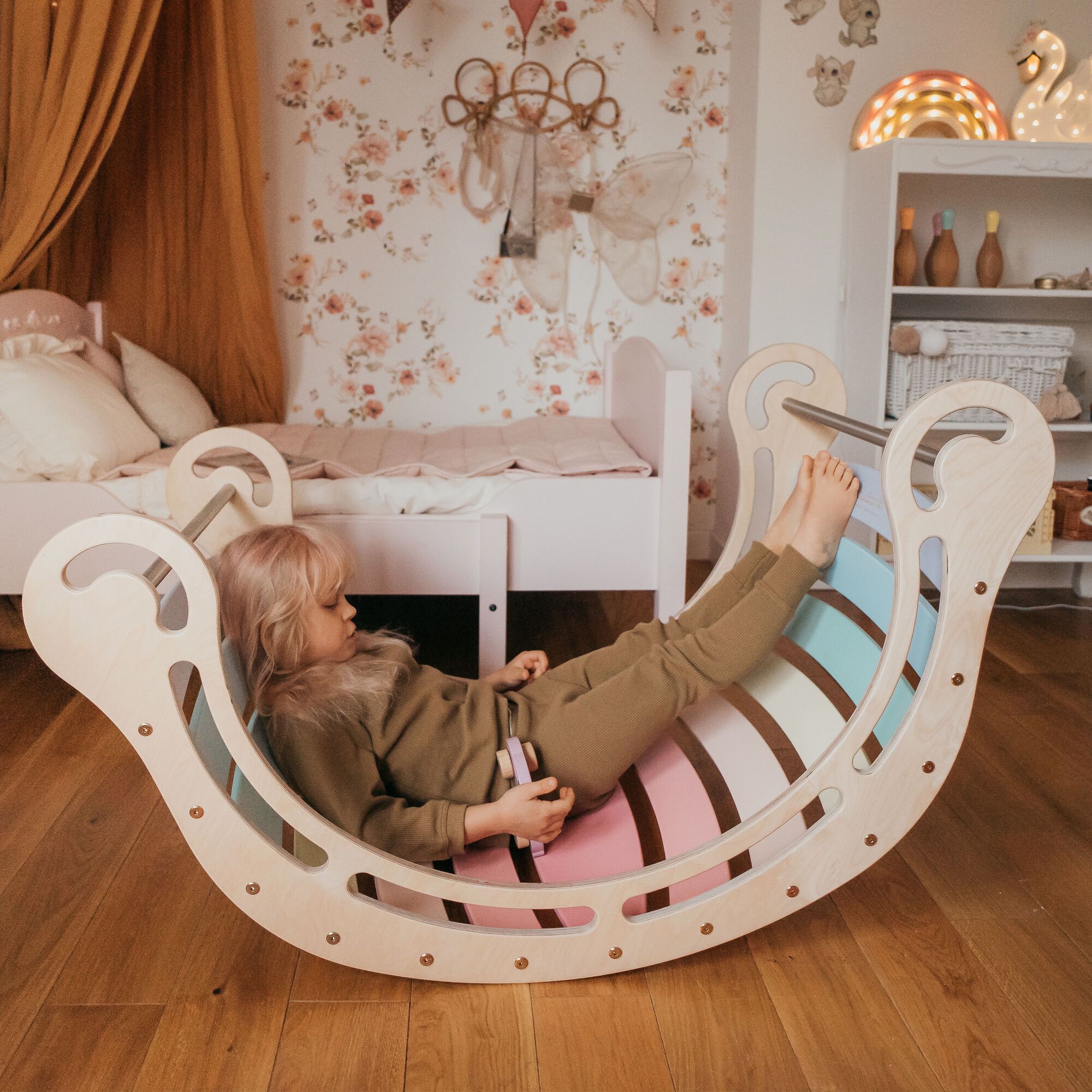 KateHaa Houten XXL Waldorf Rocker met Klimwand Pastel
