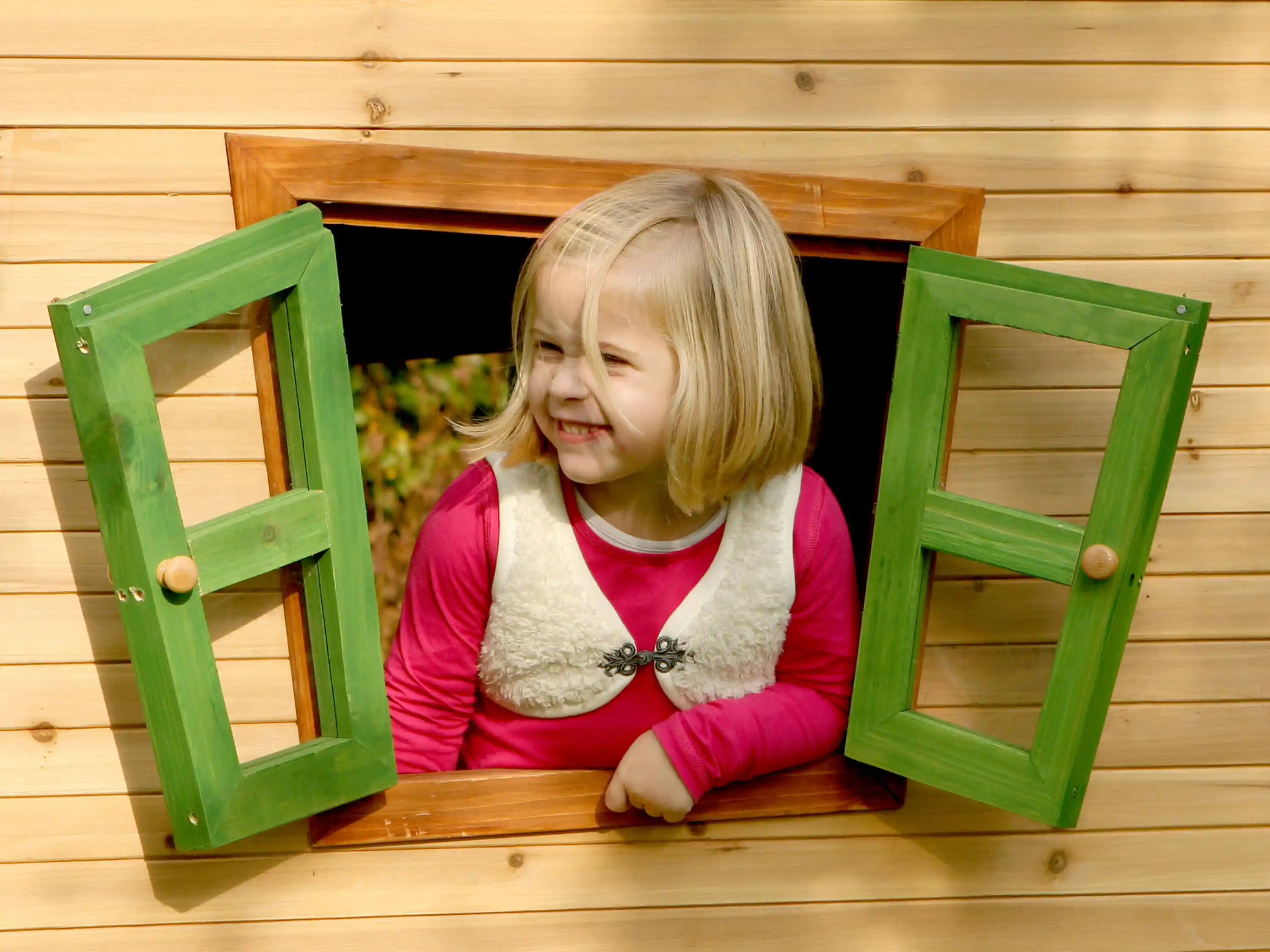 AXI Emma Maisonnette en bois Marron/Verte - Toboggan Rouge