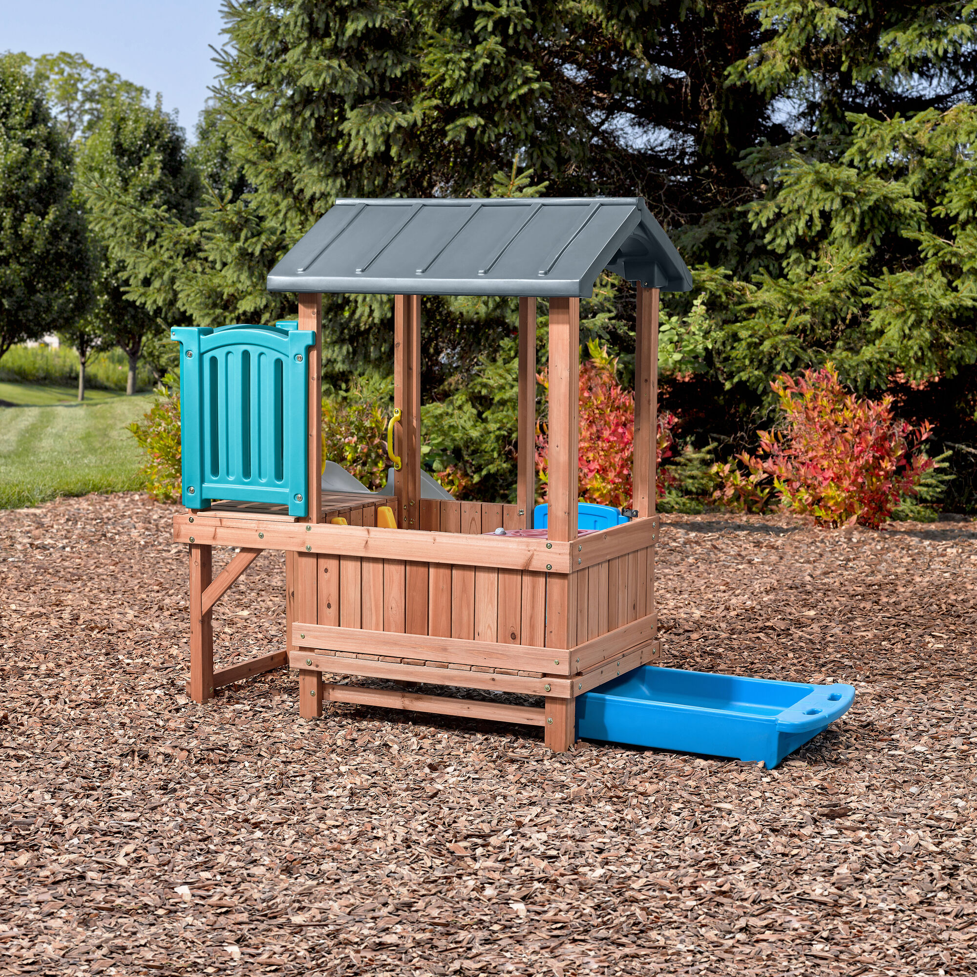 Step2 Woodland Adventure Maisonnette en bois et Toboggan plastique 