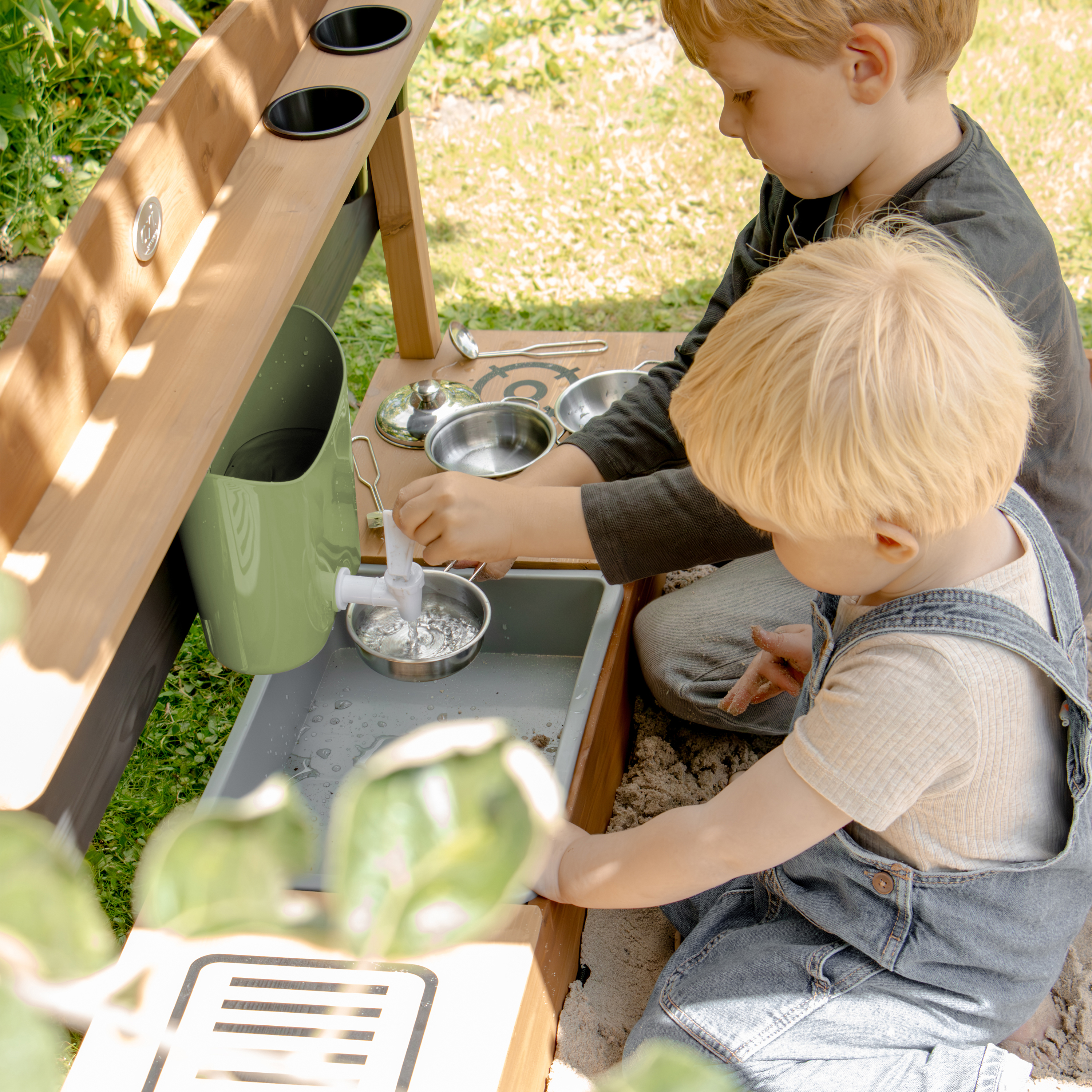 AXI Water Tank with Tap for Play Kitchen Green
