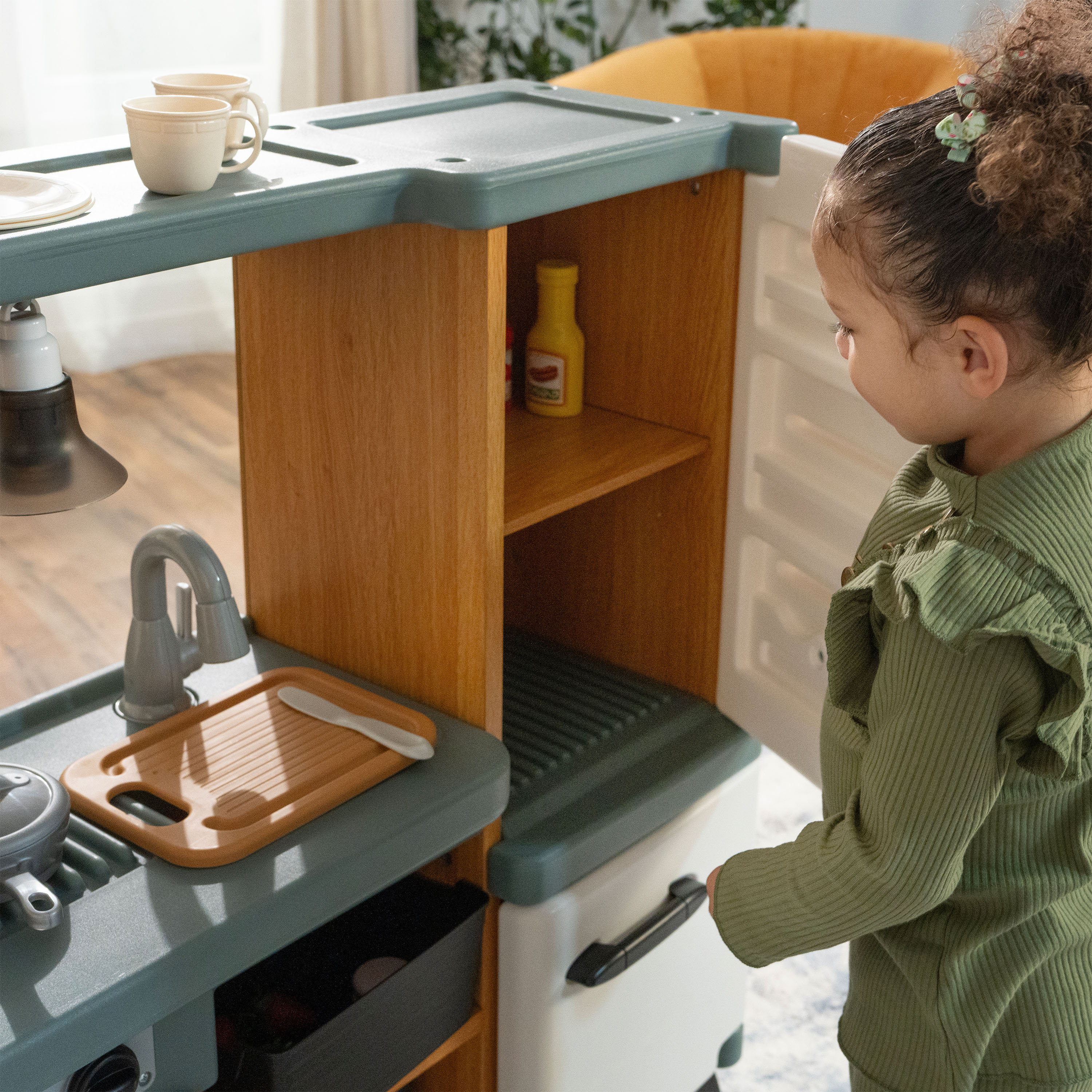Step2 Harmony Play Kitchen