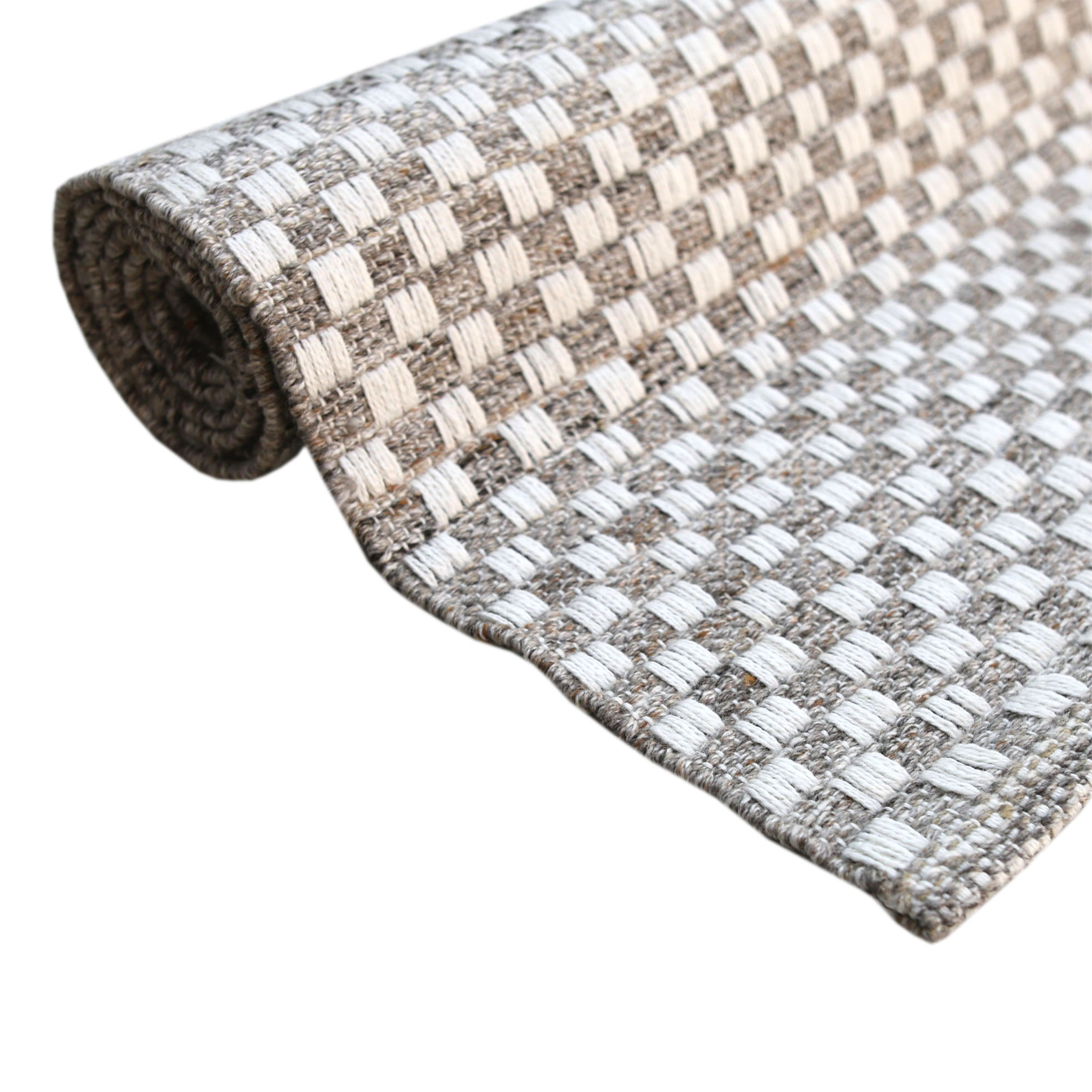 AXI Cyprus Outdoor Rug – 200 x 290 cm – Brown