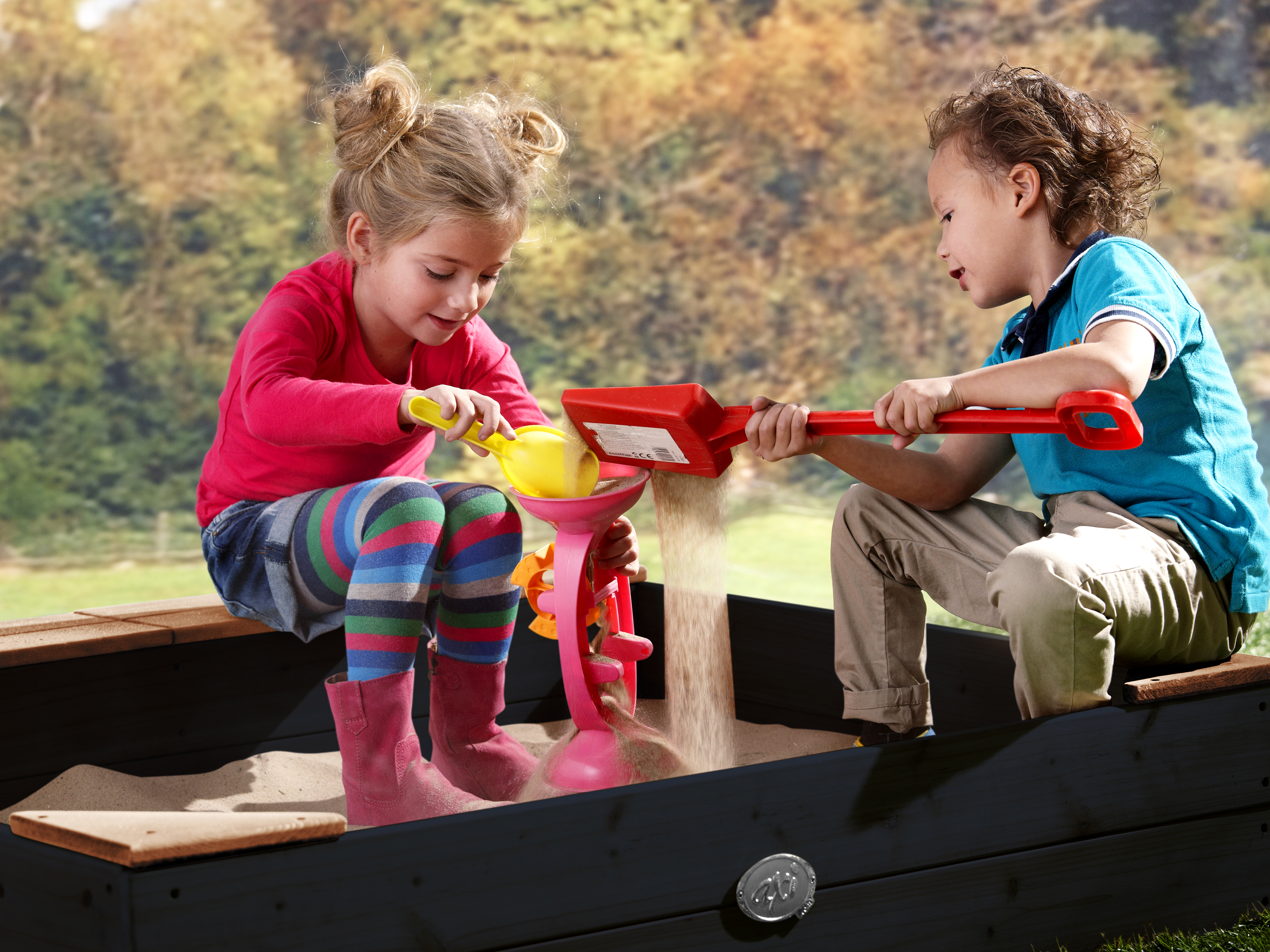 AXI Amy Sandbox with Storage and Bench - 115 x 115 cm - Anthracite/Brown