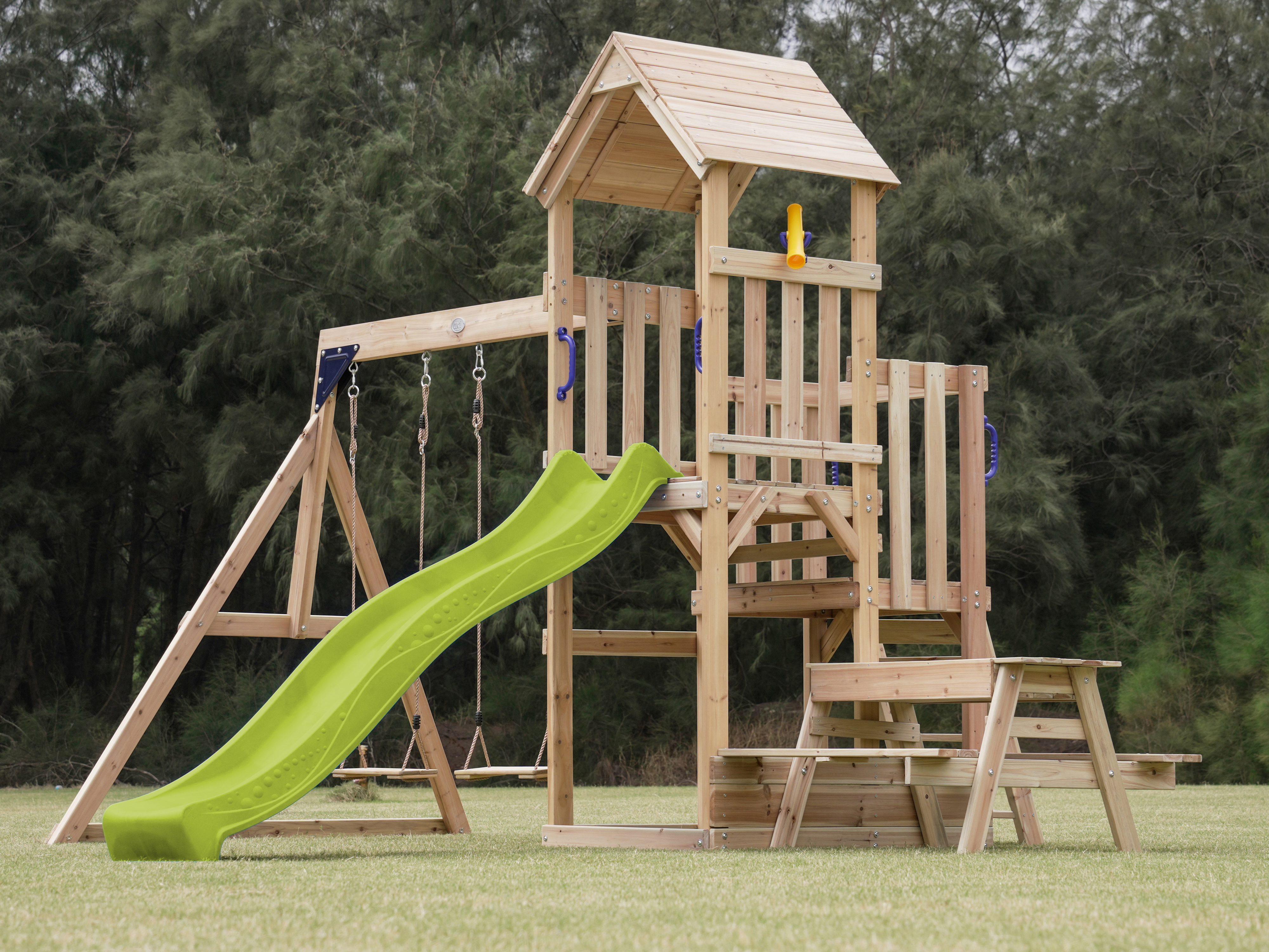 AXI Mette aire de jeux avec double balançoire marron - toboggan vert citron