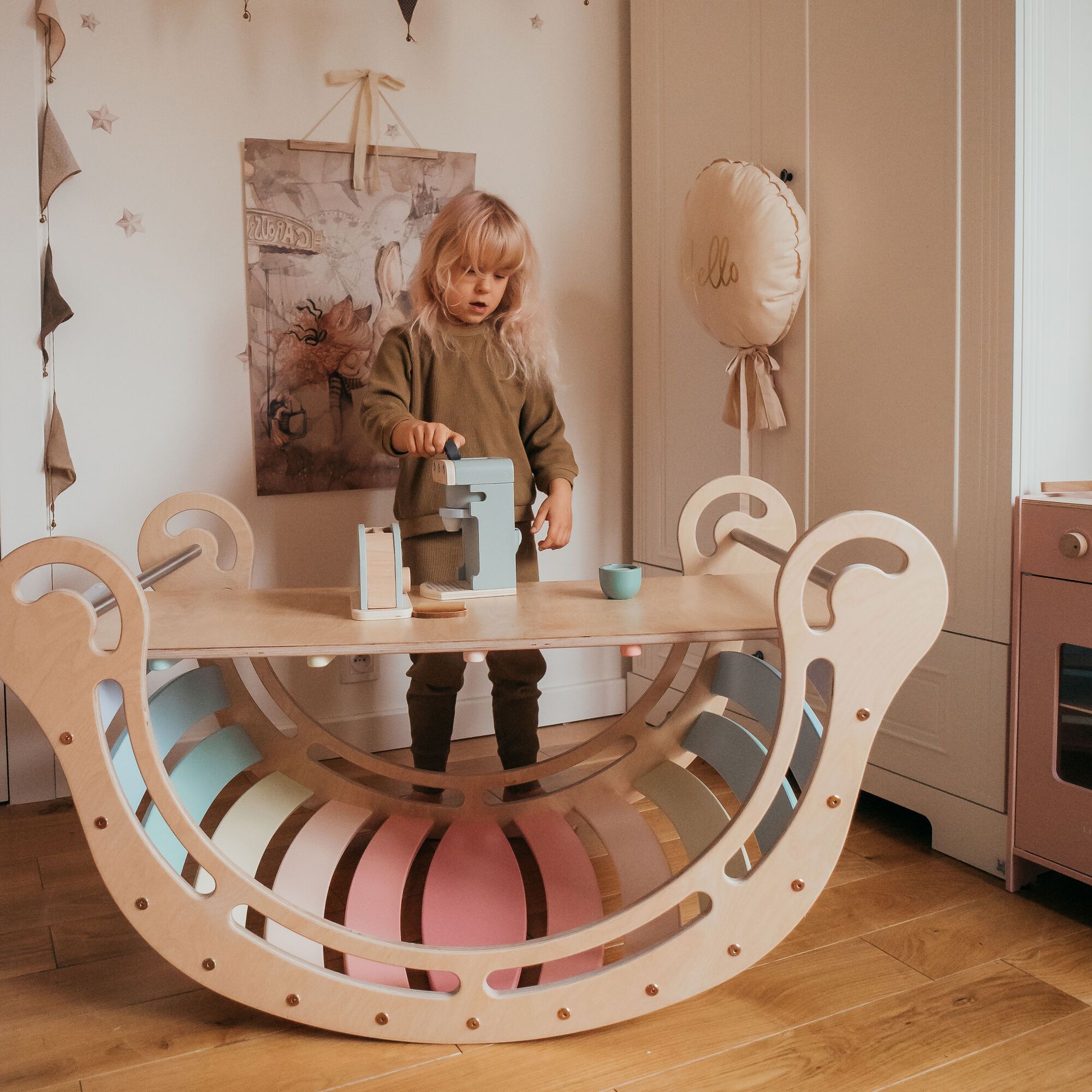 KateHaa Rocker Montessori avec Planche d’escalade XXL Bois Pastel