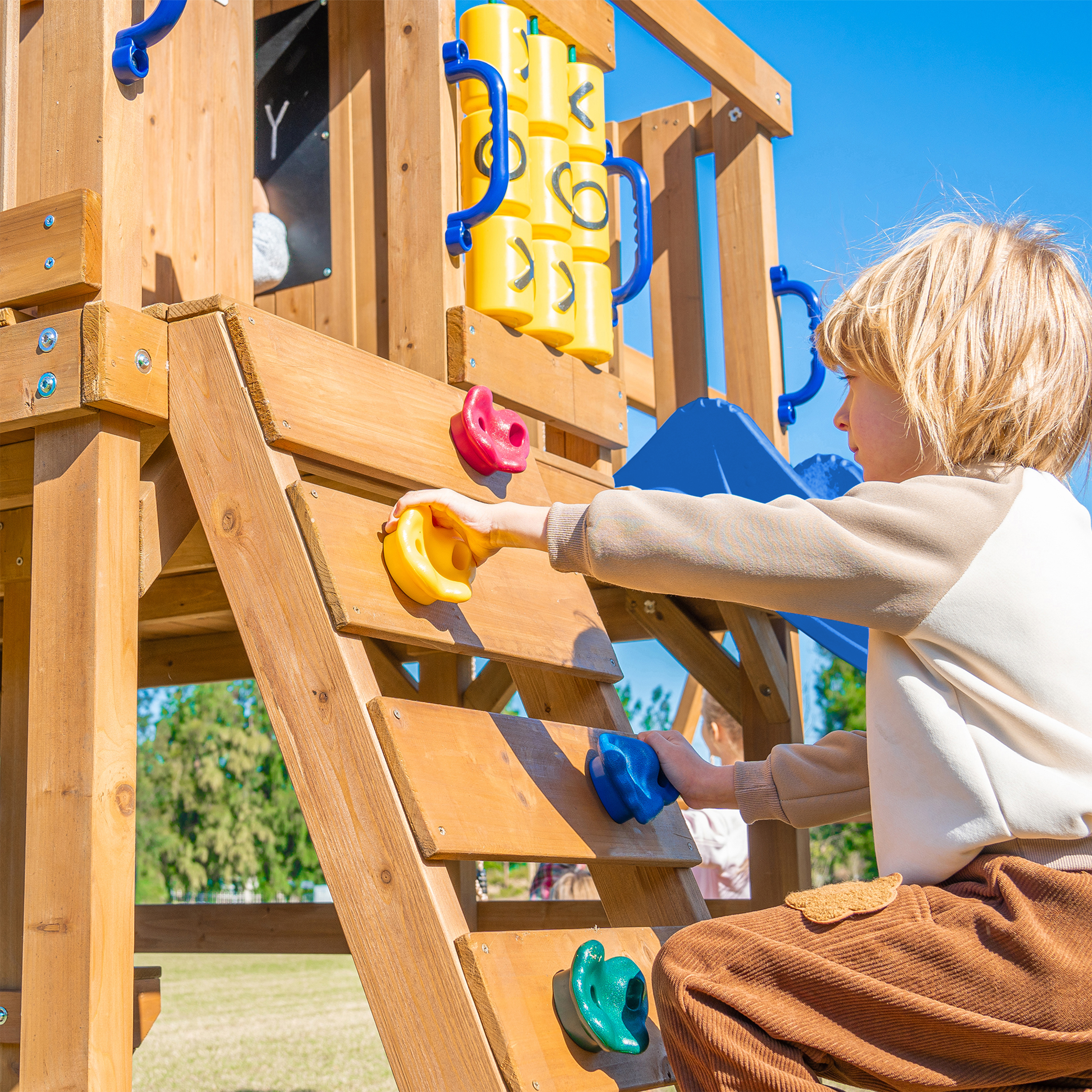 AXI Jack Climbing Frame with Double Swing and Trapeze – Blue Slide