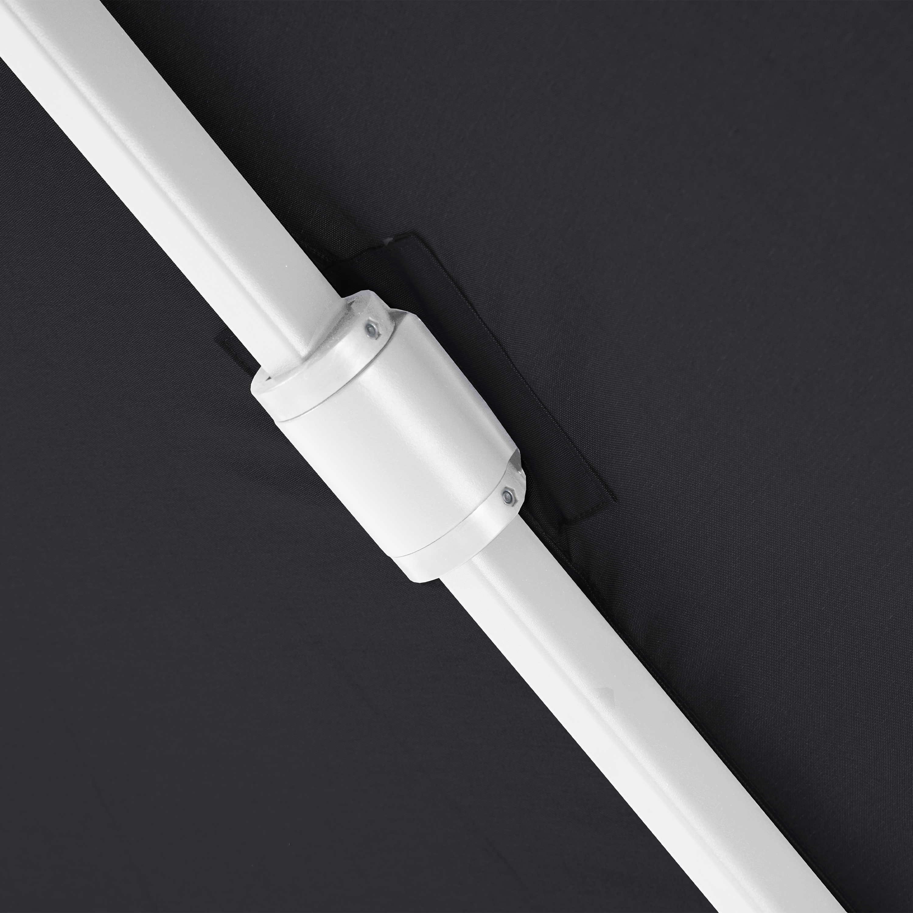 AXI Cyrus Premium Zweefparasol Ã˜ 300cm Wit/grijs 