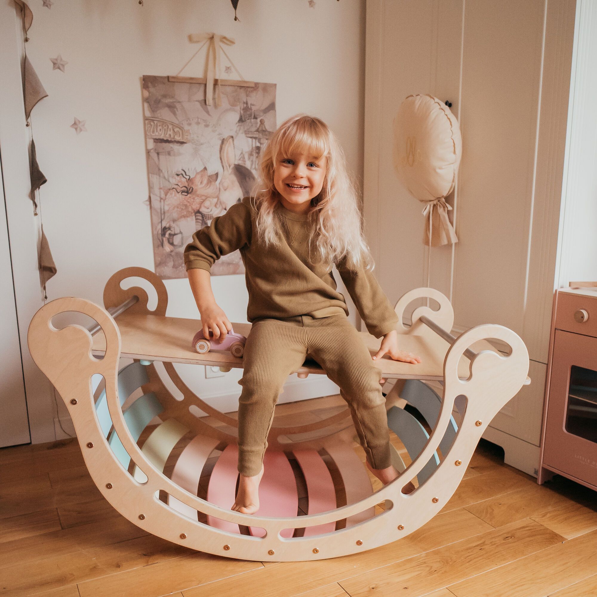 KateHaa Houten XXL Waldorf Rocker met Klimwand Pastel