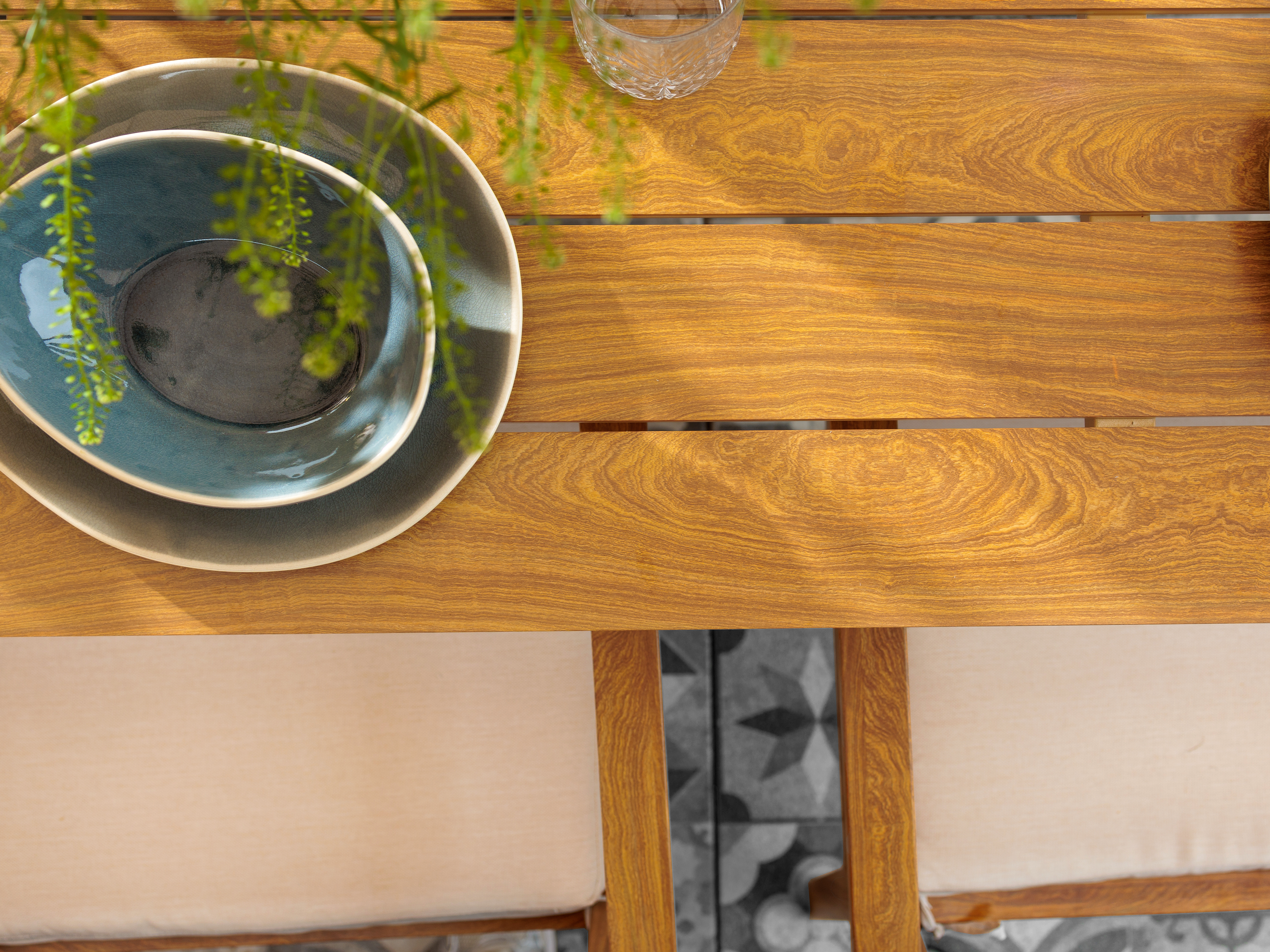 AXI Jada Garden Set with 6 chairs - Wood-look/Beige