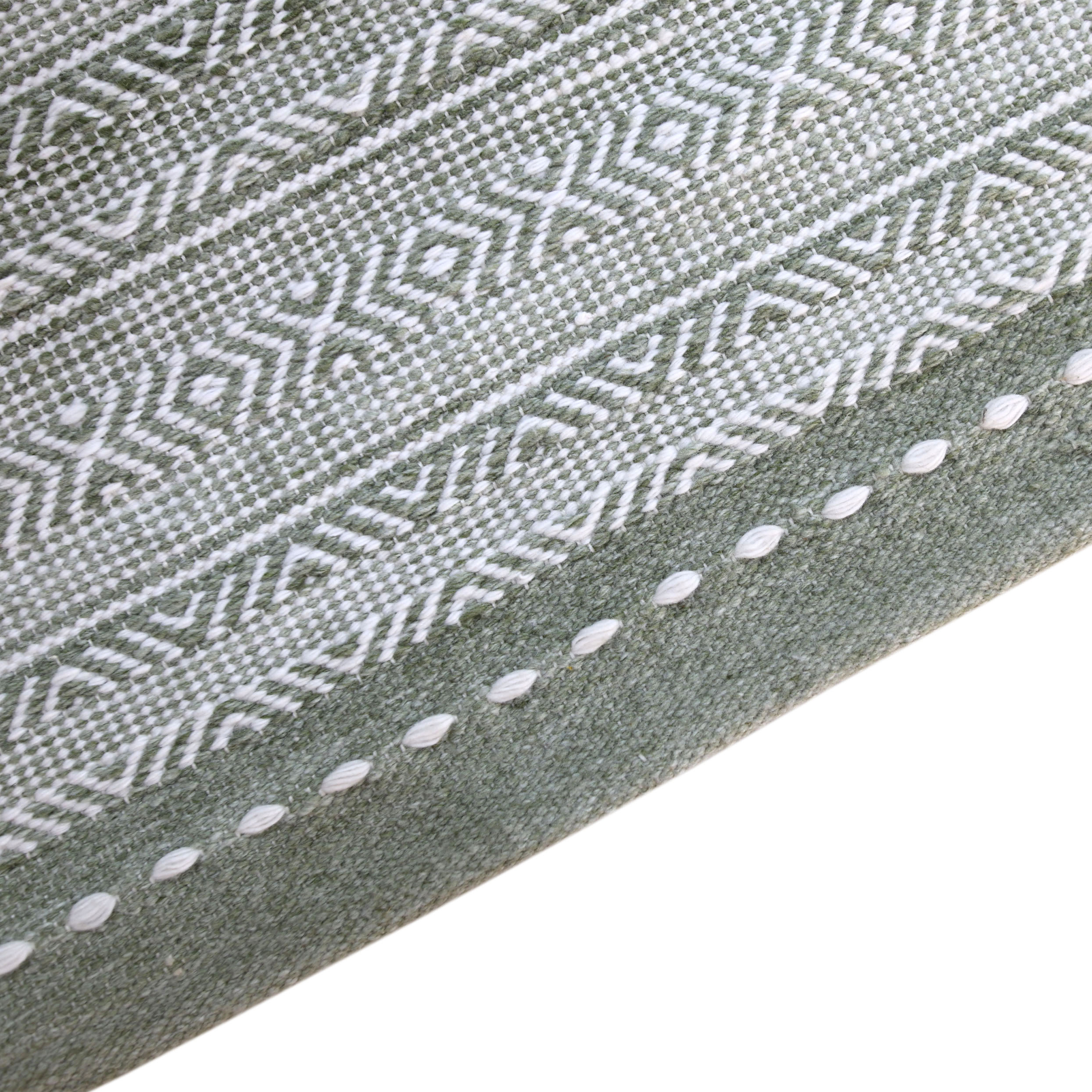 AXI Rhodos Outdoor Rug – 140 x 200 cm - Green