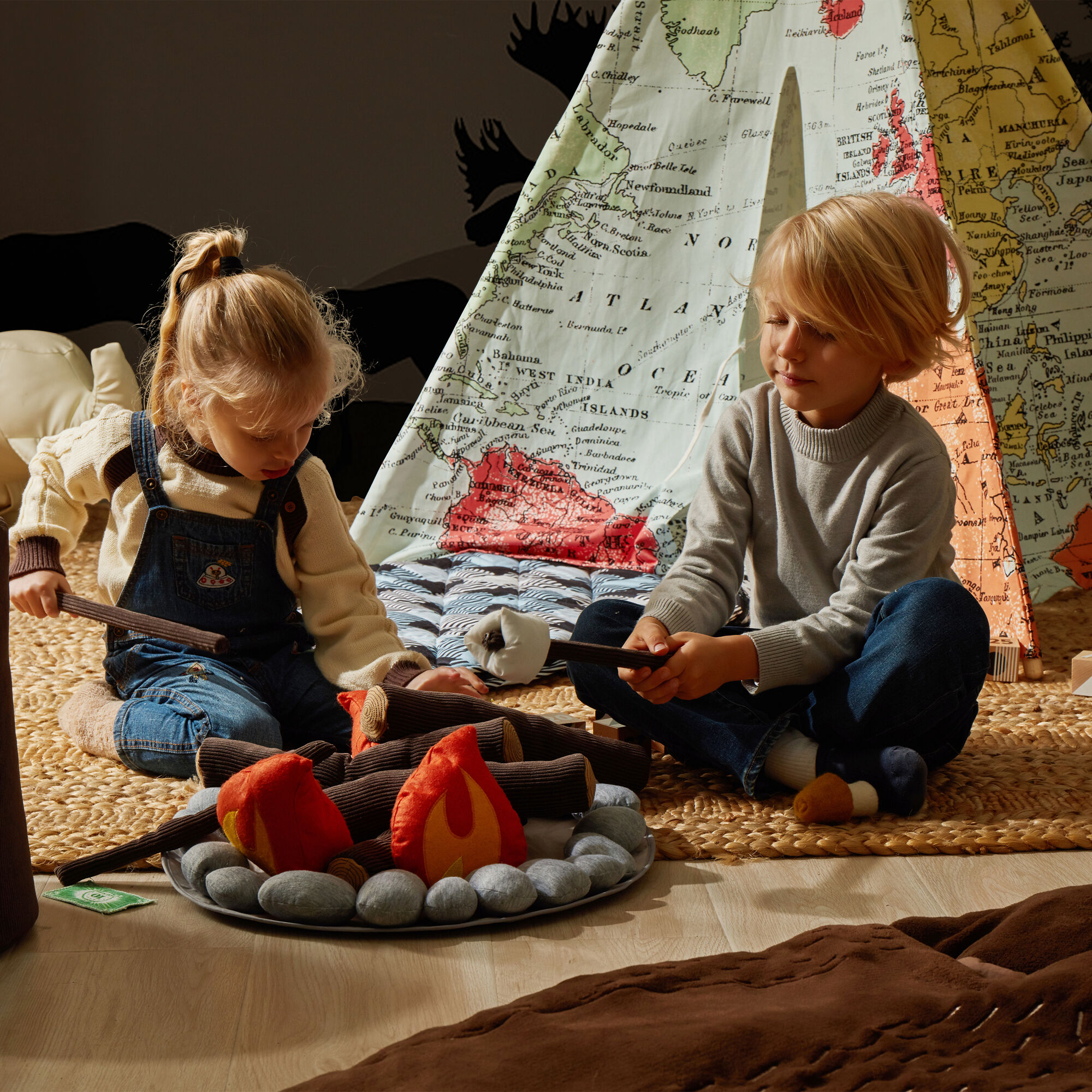 Sunny Wereldkaart Tipi Tent Multikleur