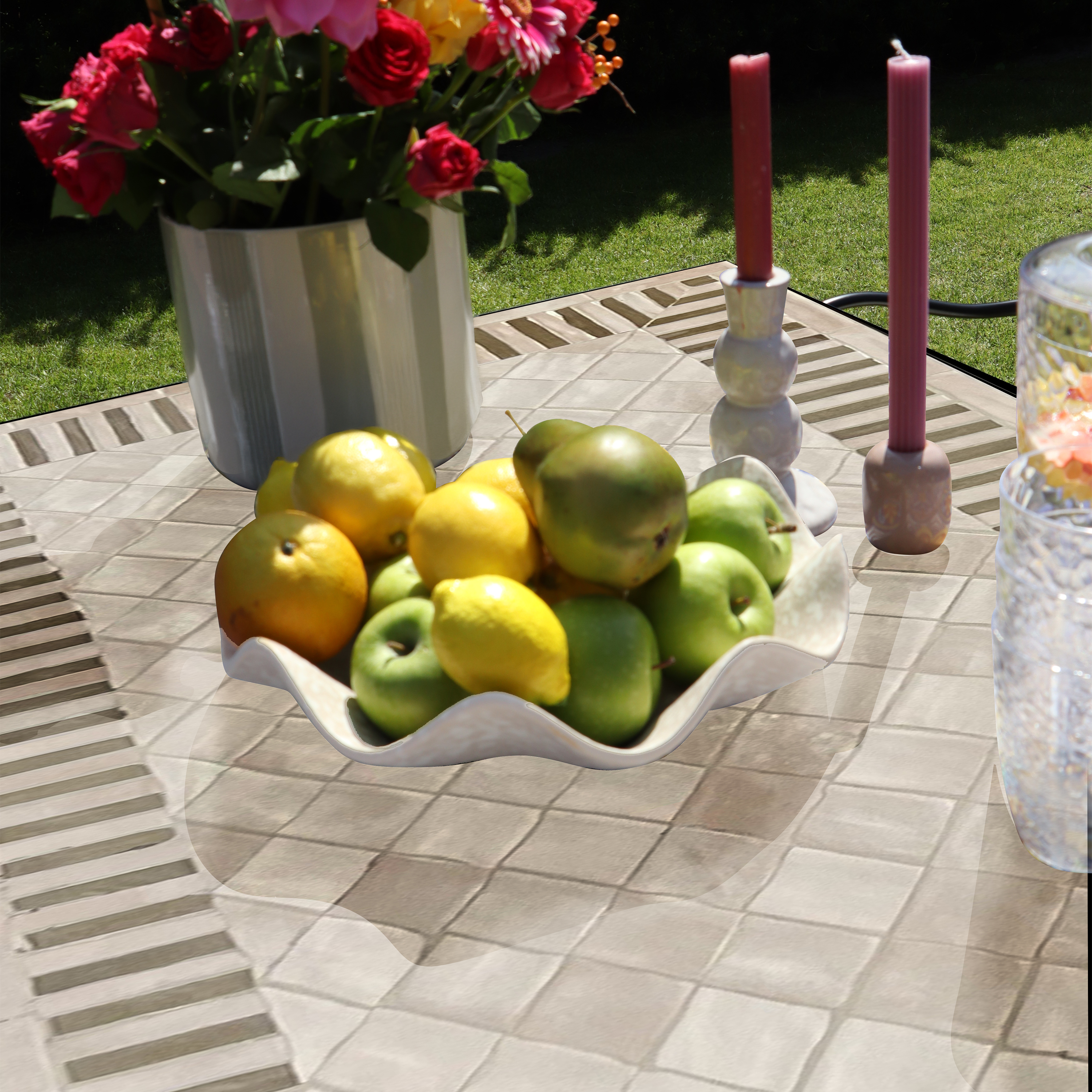 AXI Leonie 5-piece Bistro Set Mosaic - Tuscan Style