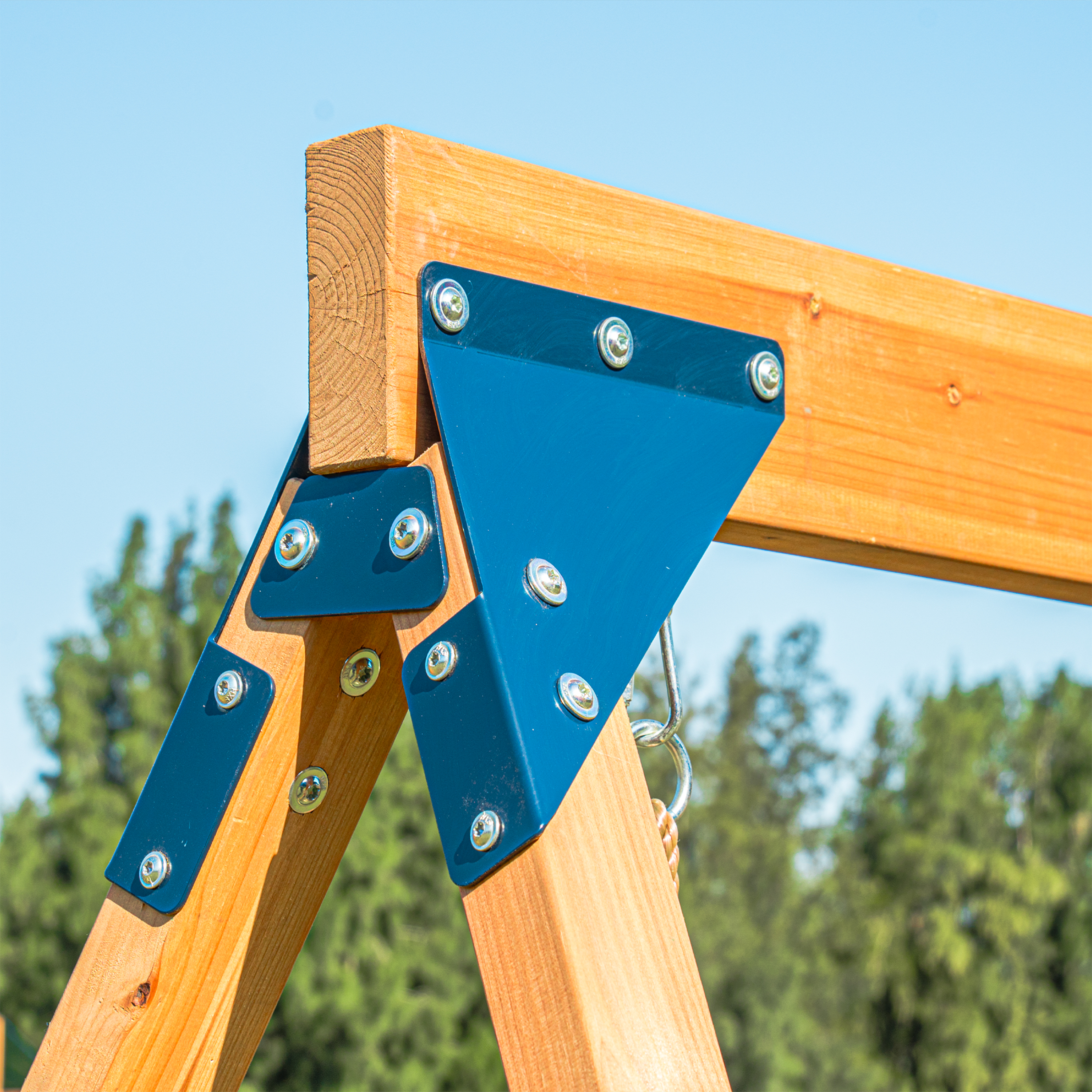 AXI Jack Aire de jeux avec balançoire double et trapèze marron - toboggan vert citron