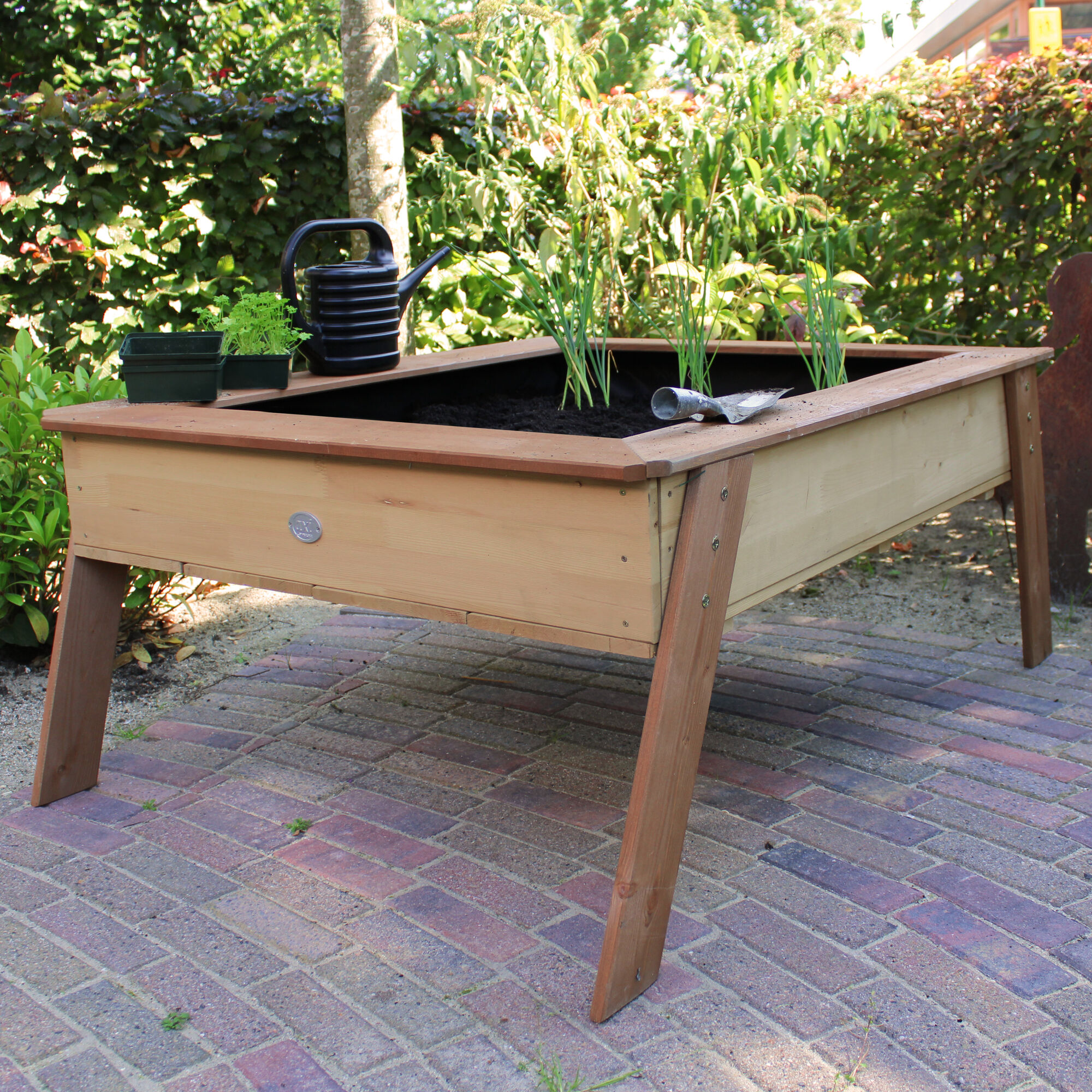 AXI Linda Zand & Kweektafel Bruin