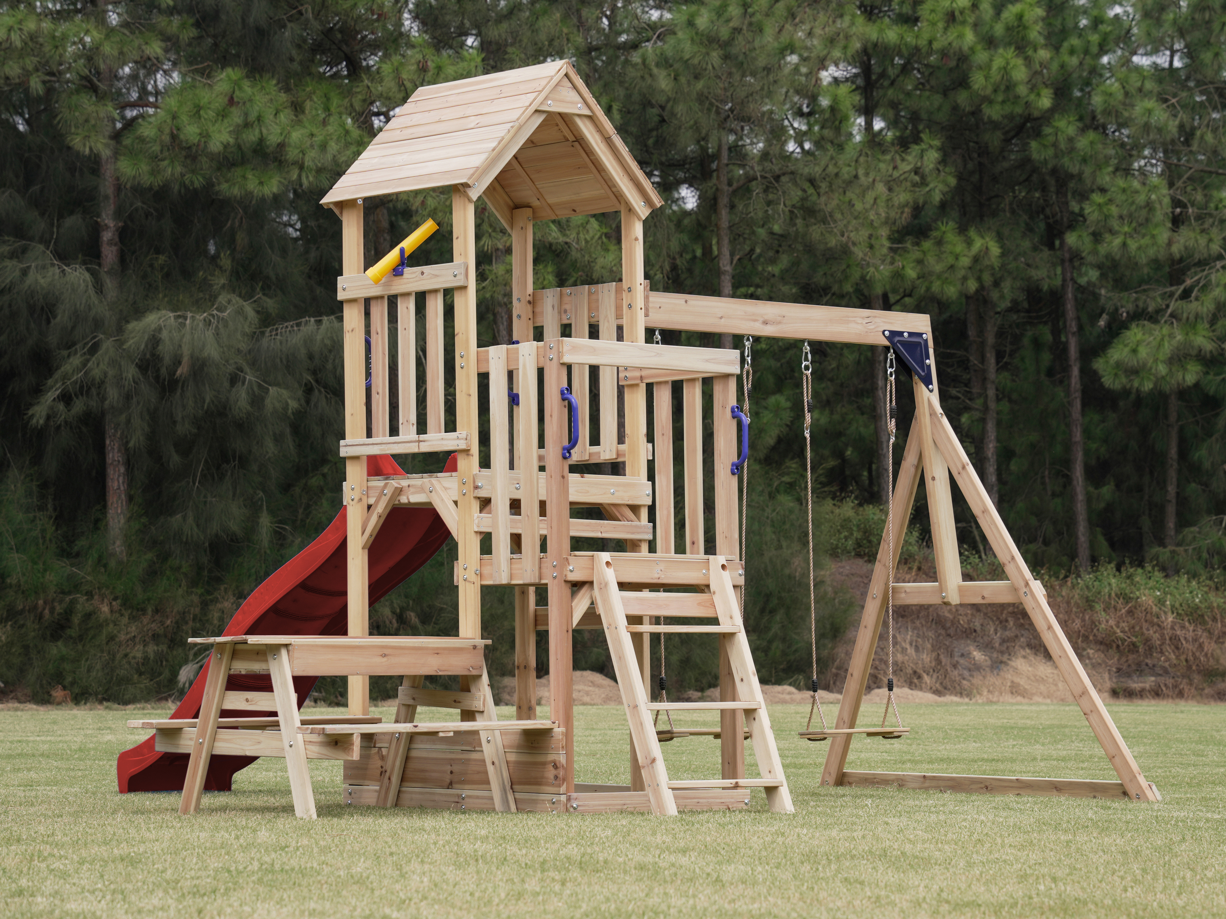 AXI Mette Playground with Double Swing Brown - Red Slide 