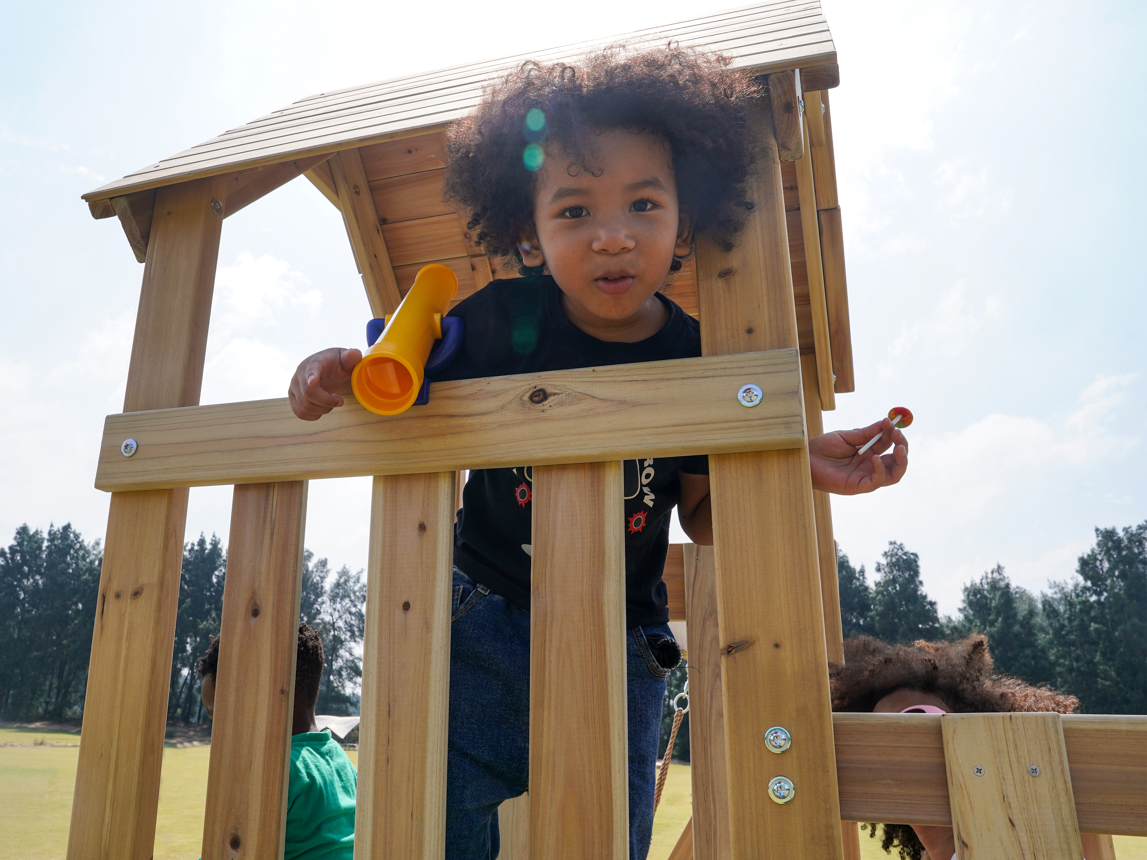AXI Mette Playground with Double Swing Brown - Red Slide 