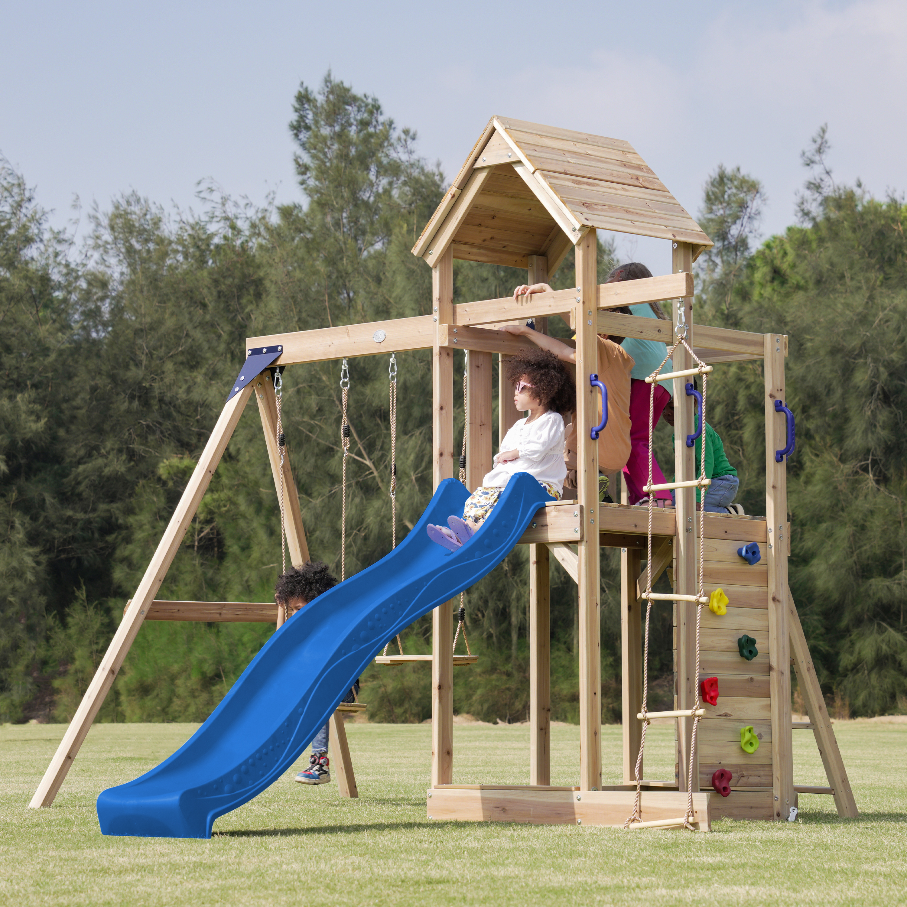 AXI Moos Aire de jeux avec balançoire double et échelle en corde marron - toboggan bleu 