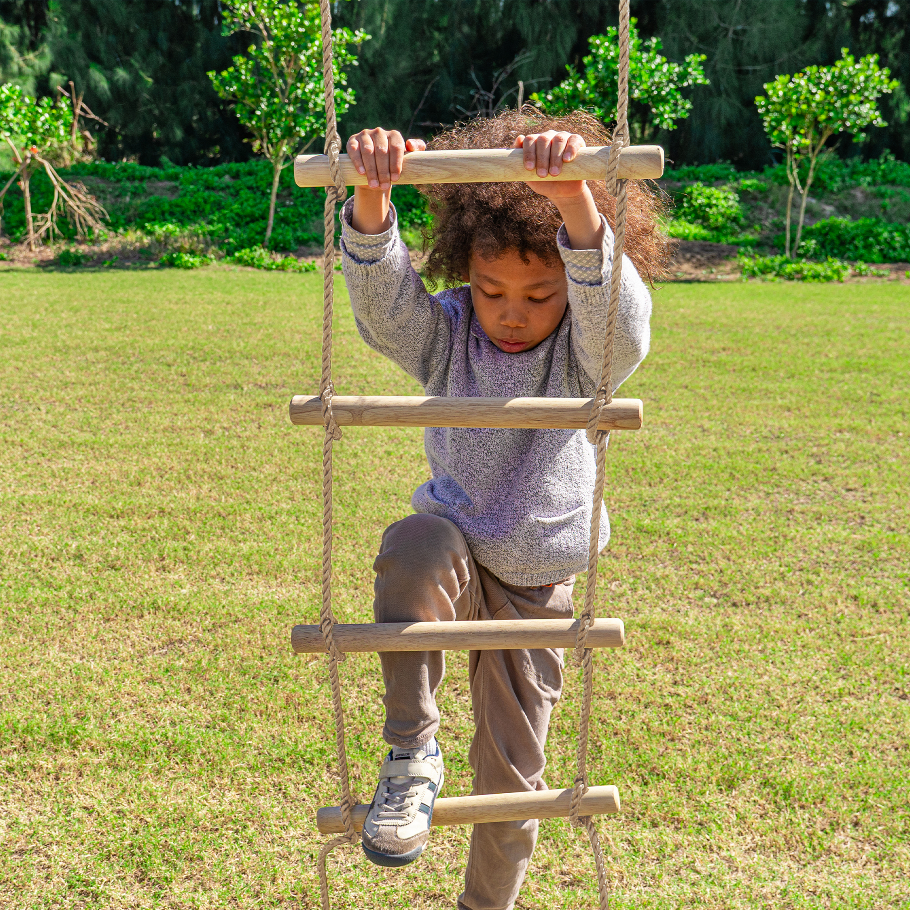 AXI Boris Wooden Playcentre with Swings, Trapeze, Climbing Nets and Monkey Bars – Blue Slide
