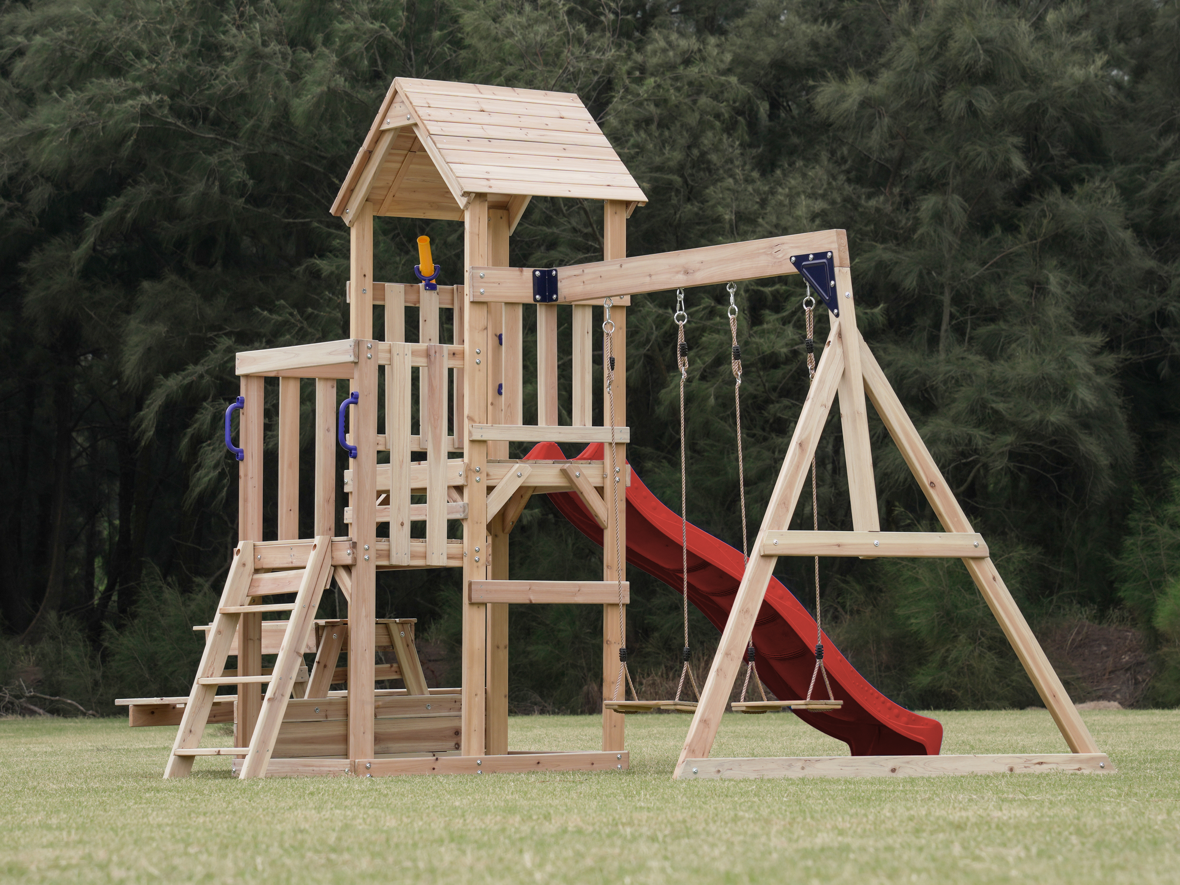 AXI Mette Playground with Double Swing Brown - Red Slide 