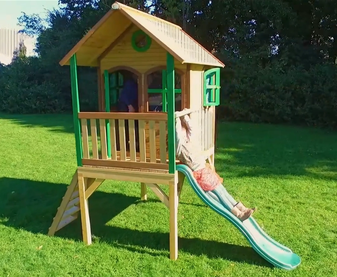 AXI Laura Maisonnette en bois Marron/Verte - Toboggan Vert
