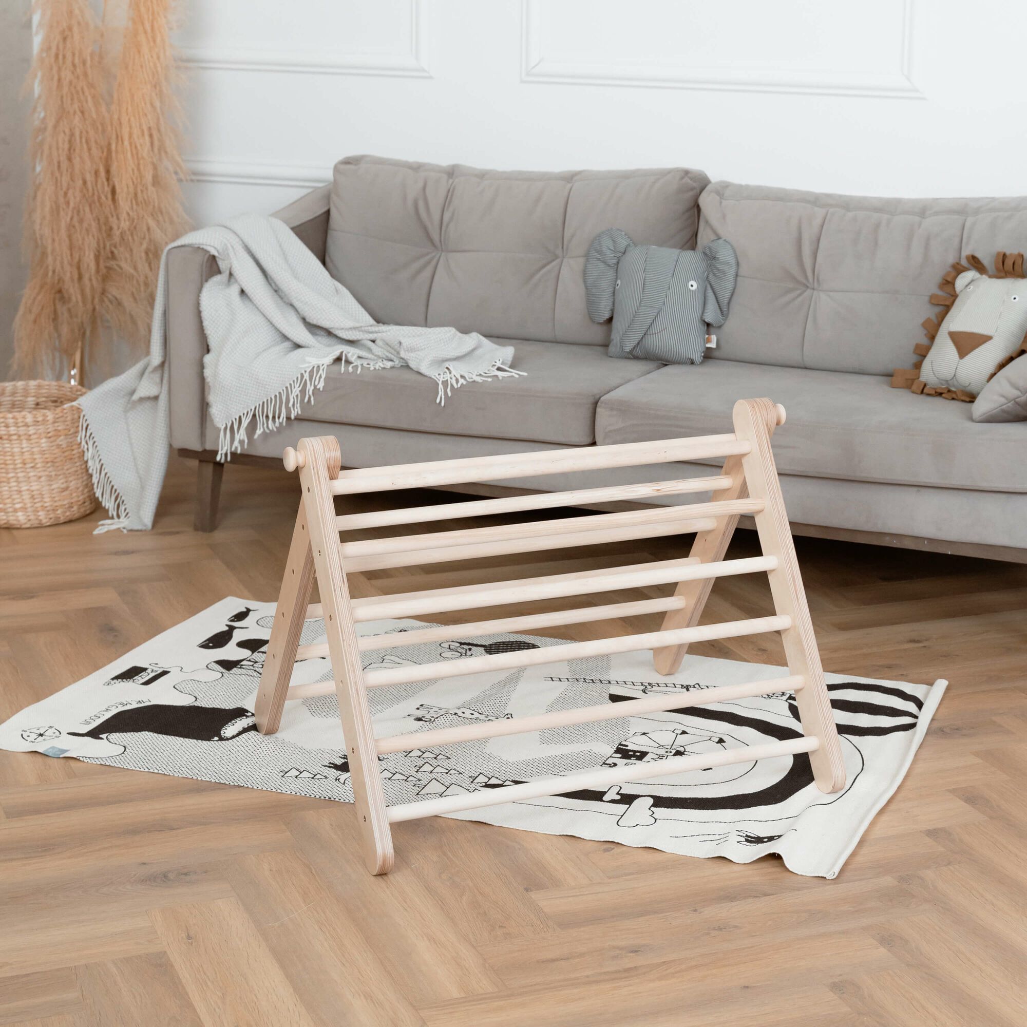 Ette Tete Sipitri Klimdriehoek van hout met glijbaan