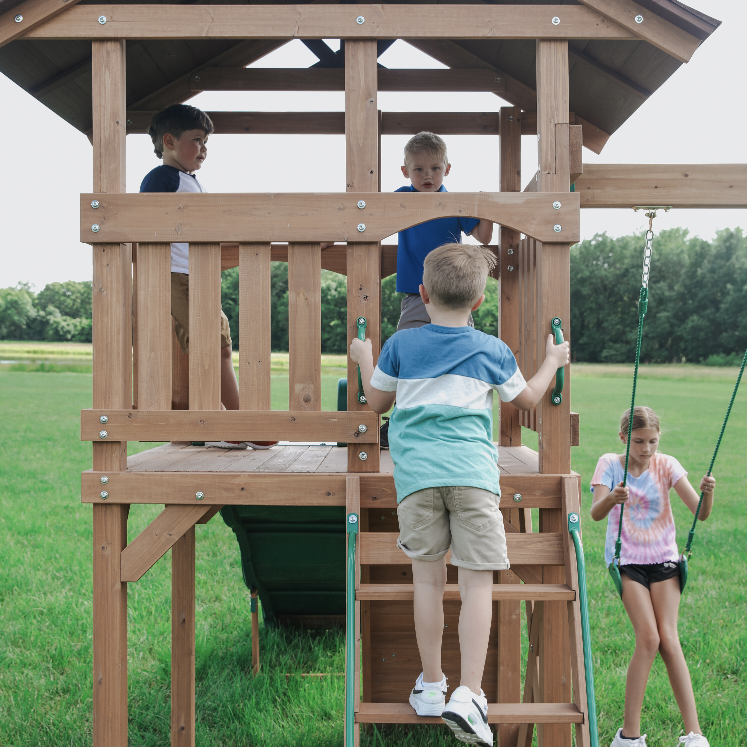 Backyard Discovery Lightning Ridge Aire de jeux avec balançoire double et toboggan