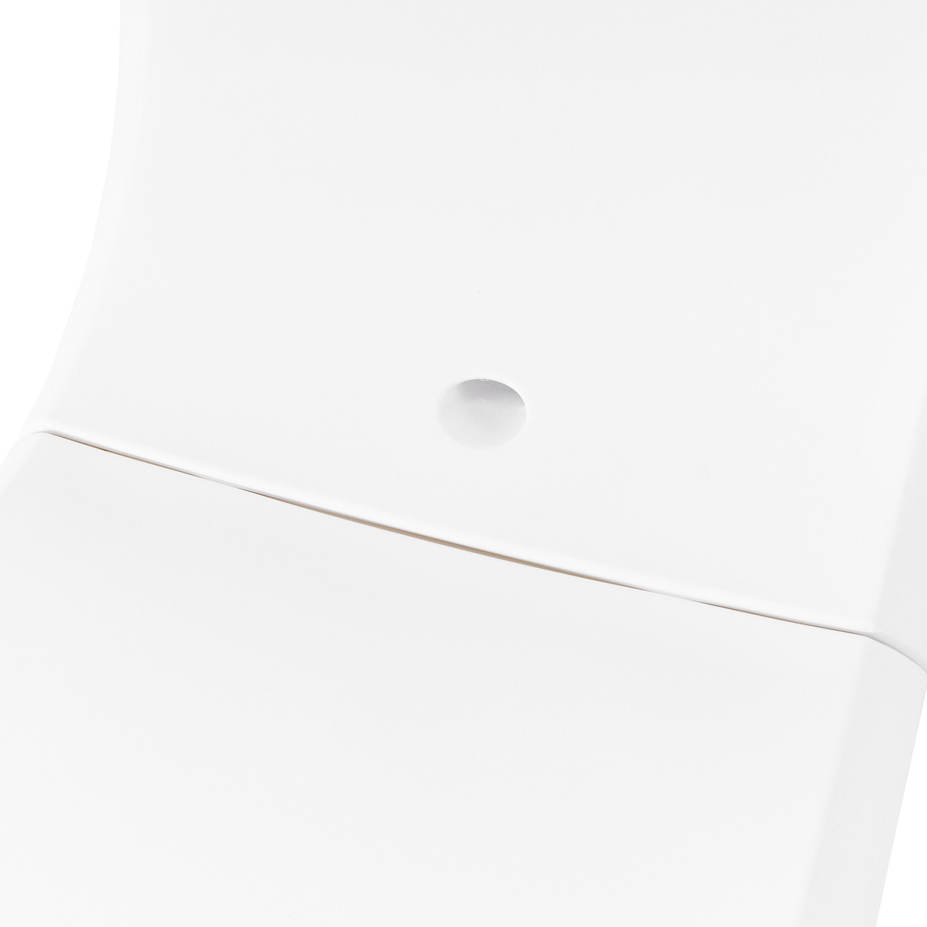 Step2 Vero Pool Lounger White