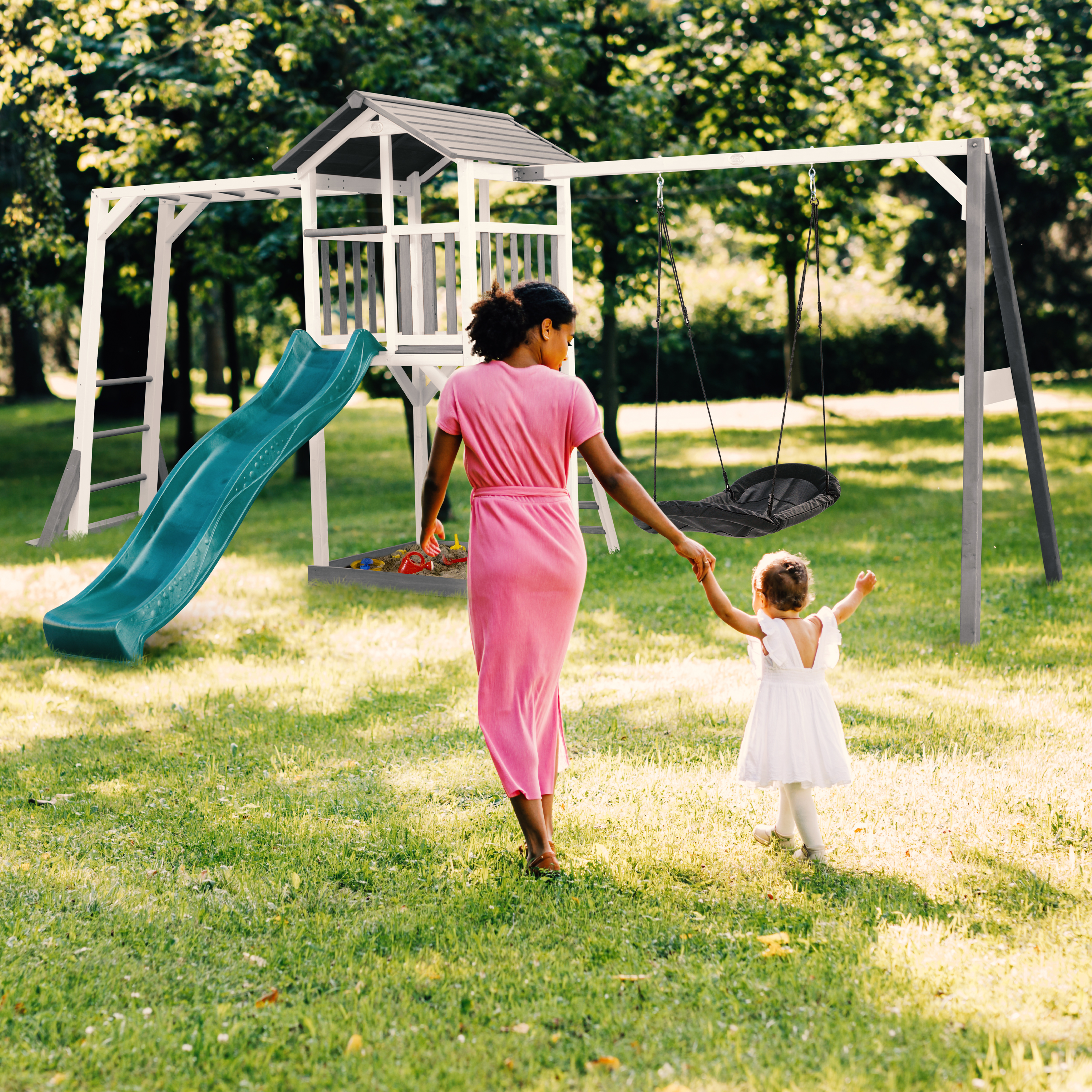 AXI Beach Tower with Climbing Frame and Roxy Nest Swing Set Grey/White - Green Slide