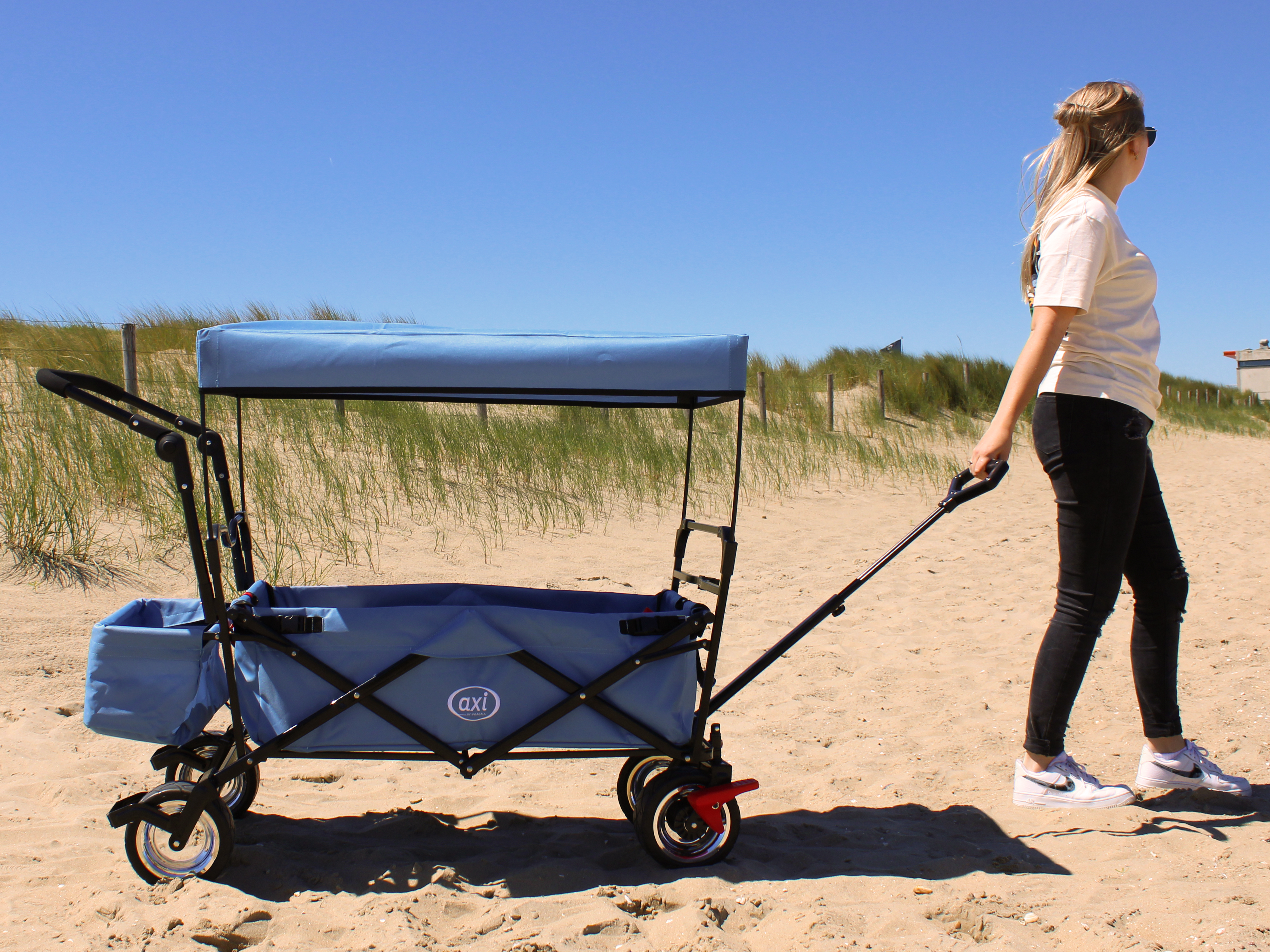 AXI AB210 Foldable Beach Wagon with roof. bag. brake. and handlebar - Blue