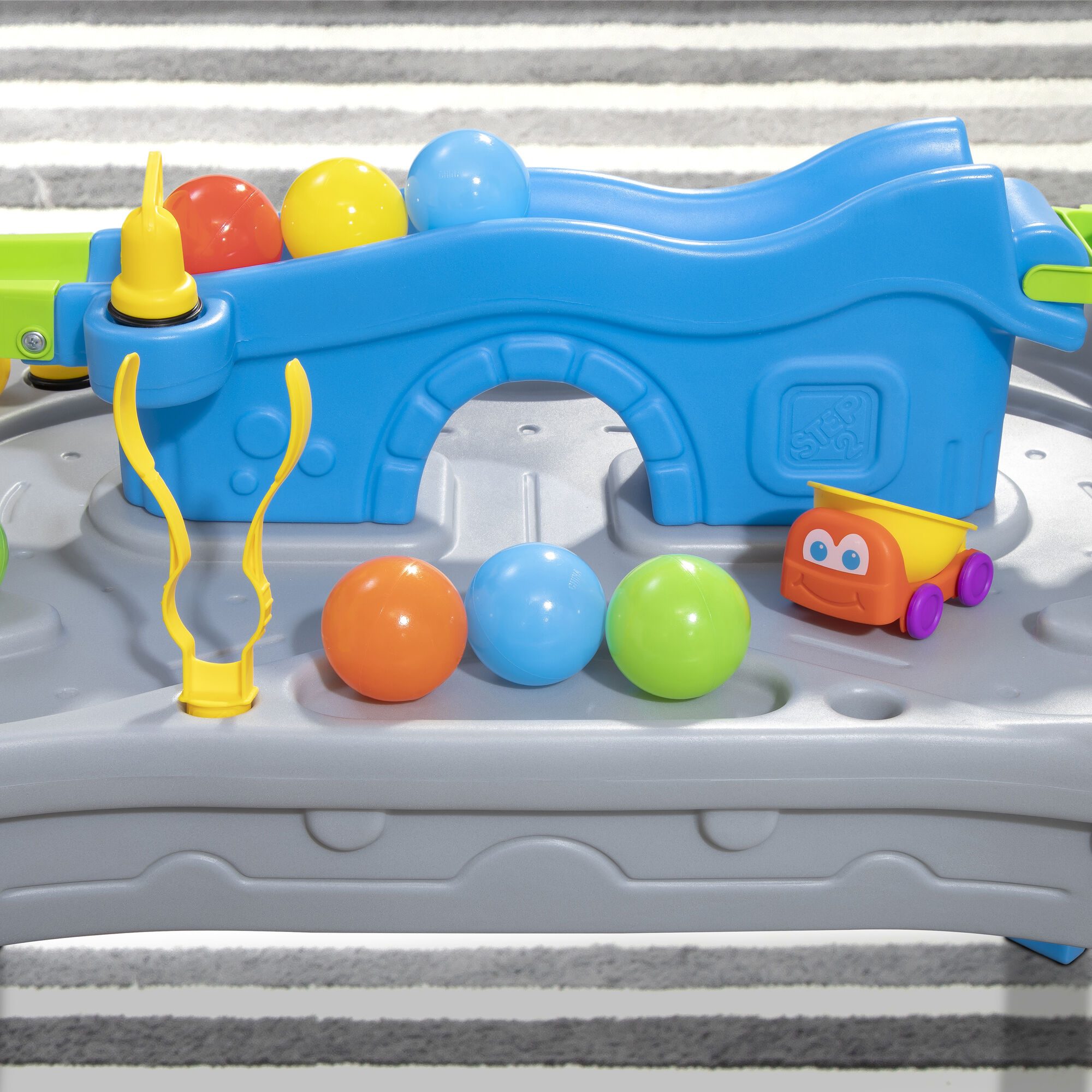 Step2 Ball Buddies Truckin' & Rollin' Speeltafel