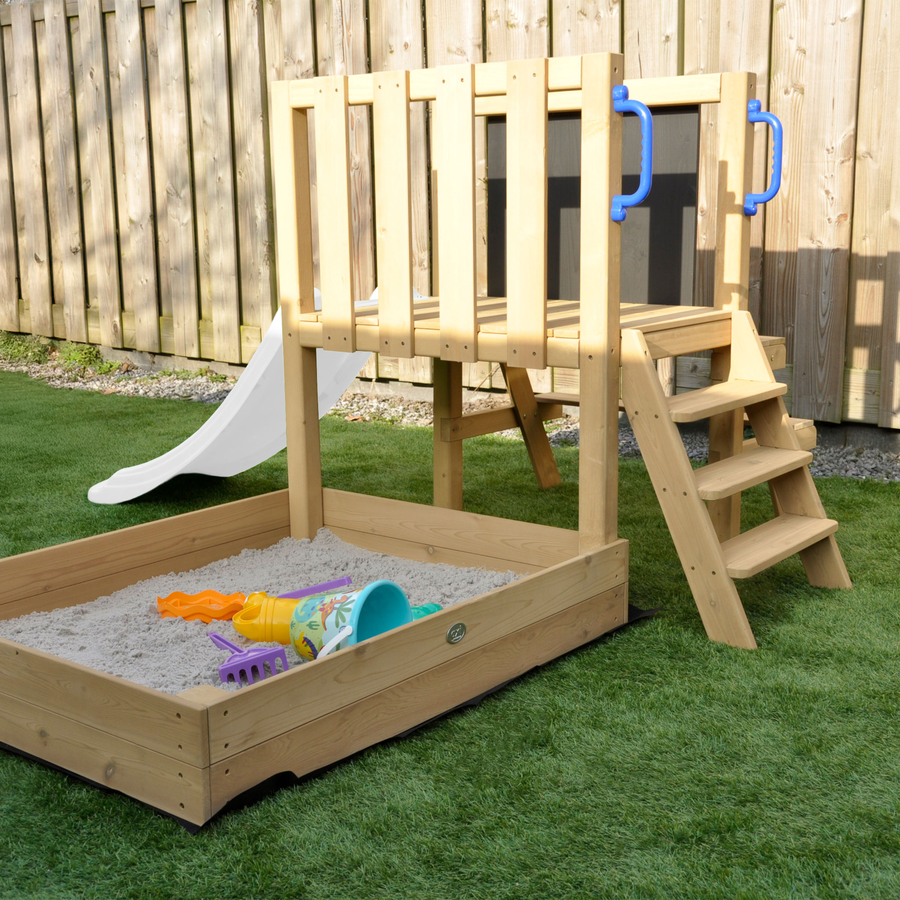 AXI Leah Mini Wooden Playtower with Sandbox. Picnic Table & Chalkboard – White Slide